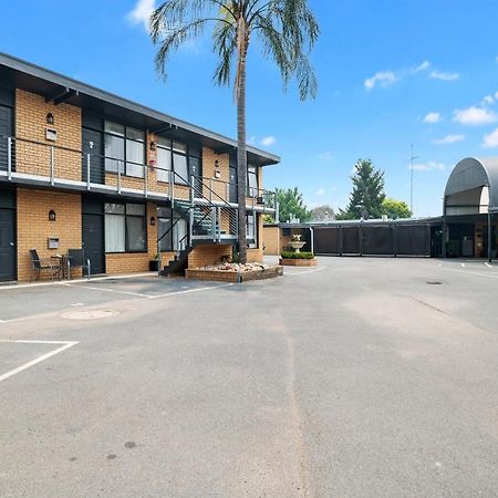 Avondel Motor Inn Benalla Kültér fotó